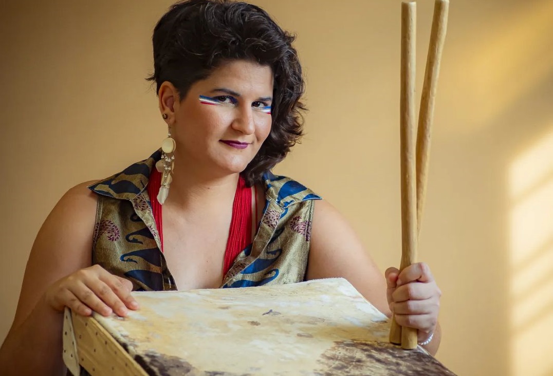 Estela Ceregatti lança turnê Canteiro, viabilizada pelo Edital Viver Cultura, da Secel