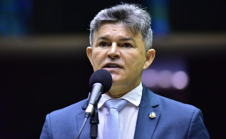 Discussão e votação de propostas. Dep. José Medeiros(PL - MT)