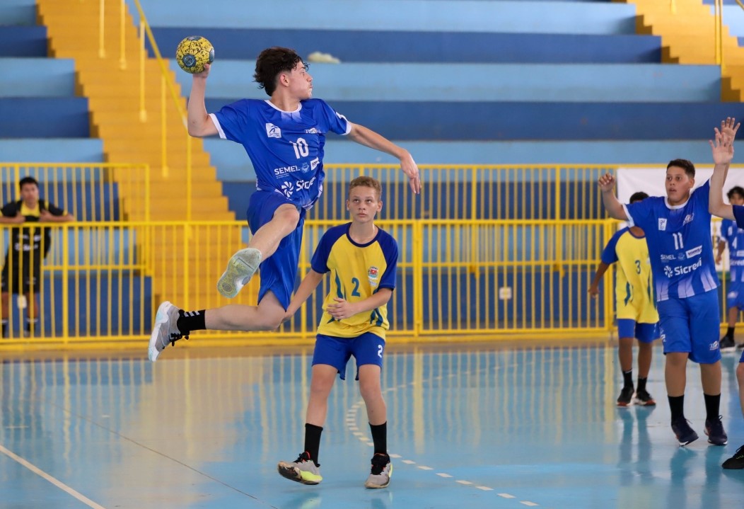 Jogo da etapa regional Centro Norte, em Lucas do Rio Verde