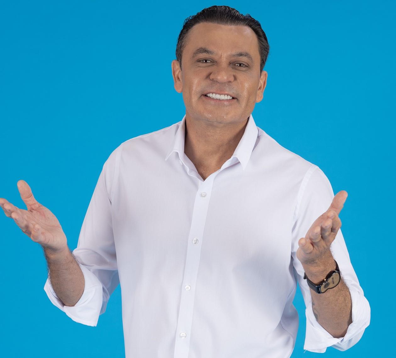 Frank Aguiar recebe Circuladô de Fulô e Balaio em seu programa