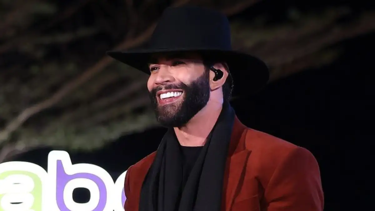 Gusttavo Lima celebra 35 anos na Grécia a bordo de iate de R$ 1 milhão