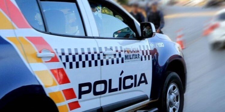Polícia Militar prende homem em flagrante por ameaça contra a ex-esposa -