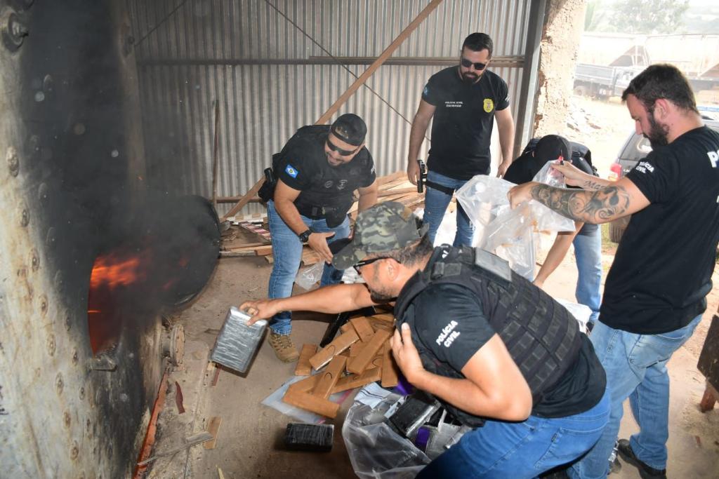 Polícia Civil incinera cerca de 1,1 toneladas de entorpecentes em Rondonópolis -