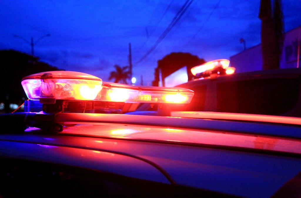 Dois irmãos são presos em flagrante suspeitos por tentativa de homicídio -