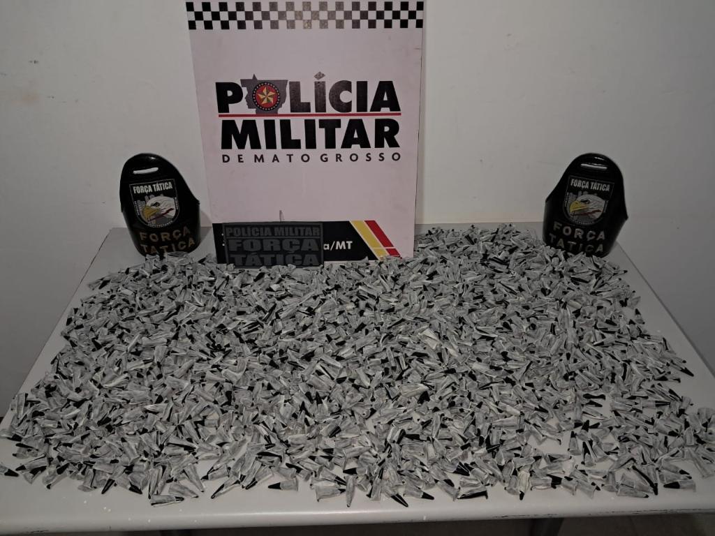 Força Tática apreende adolescente com mais de 1,5 mil porções de cocaína em rodoviária -