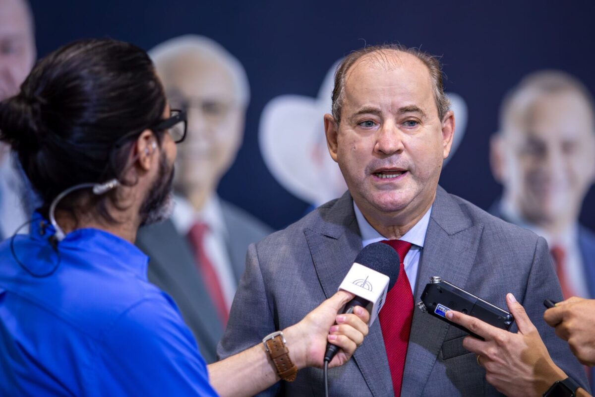 Deputado cita sensibilidade da primeira-dama Virginia Mendes, do governador e do vice-governador ao priorizarem cirurgias bariátricas no Araguaia