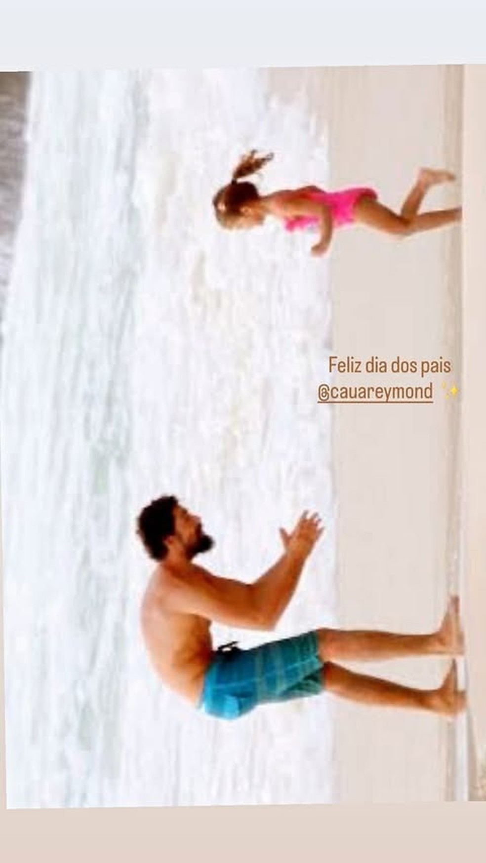 Grazi Massafera parabeniza Cauã Reymond pelo Dia dos Pais — Foto: Reprodução/Instagram