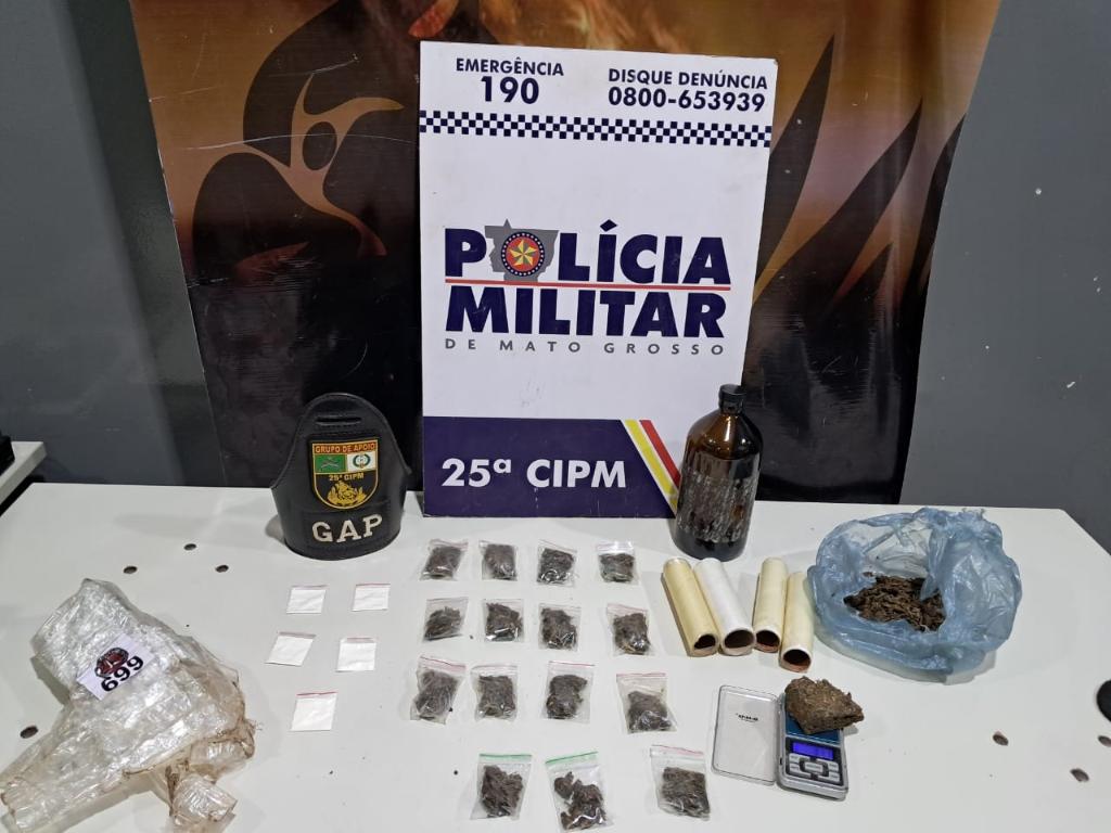 Polícia Militar prende homem por tráfico de drogas e apreende 21 porções de entorpecentes -