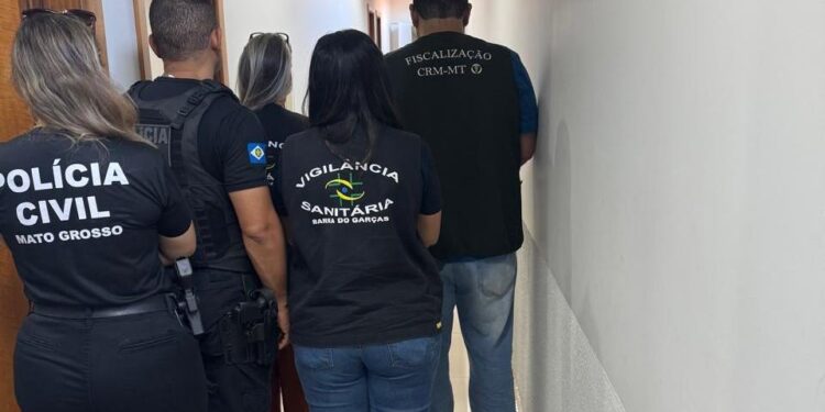 Ação conjunta do CRM-MT, Polícia Civil e Vigilância Sanitária combate atuação de falsos médicos -
