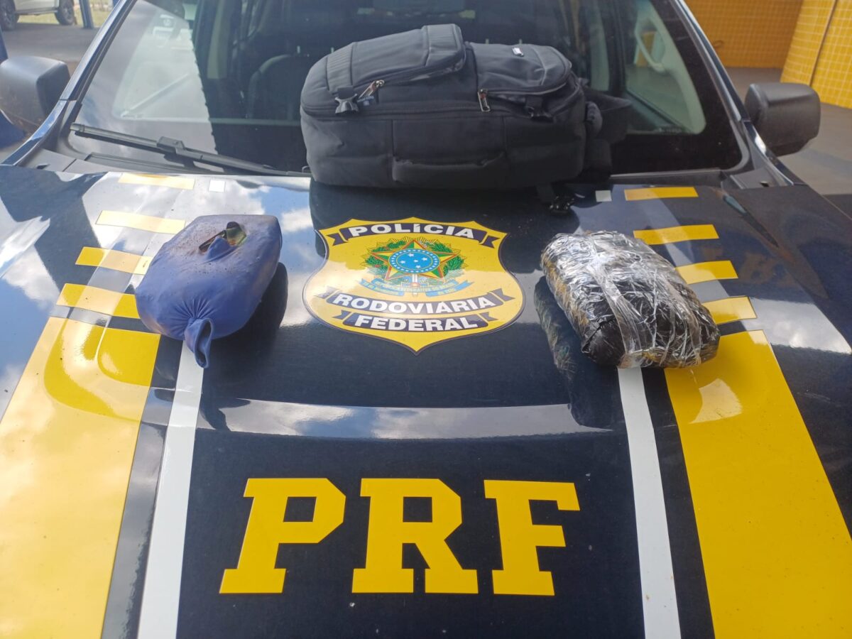 Mulher é presa com 2,7 kg de cloridrato de cocaína em ônibus na BR-070, em Barra do Garças