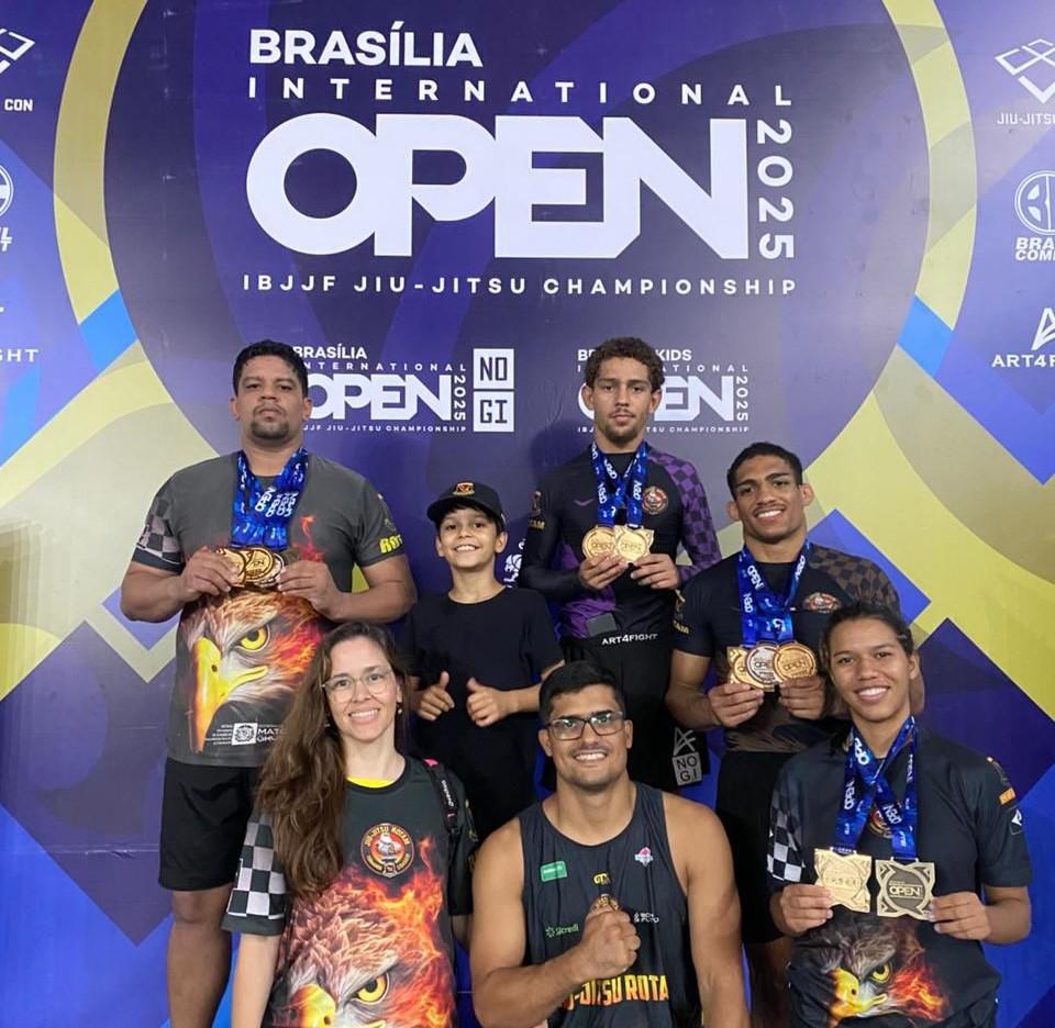 Alunos do Projeto de Jiu-Jitsu da Rotam conquistam 11 medalhas em campeonato internacional -