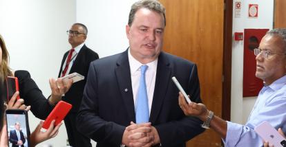 Max mostra força política e poder de articulação na aprovação de RGA de quase 6%