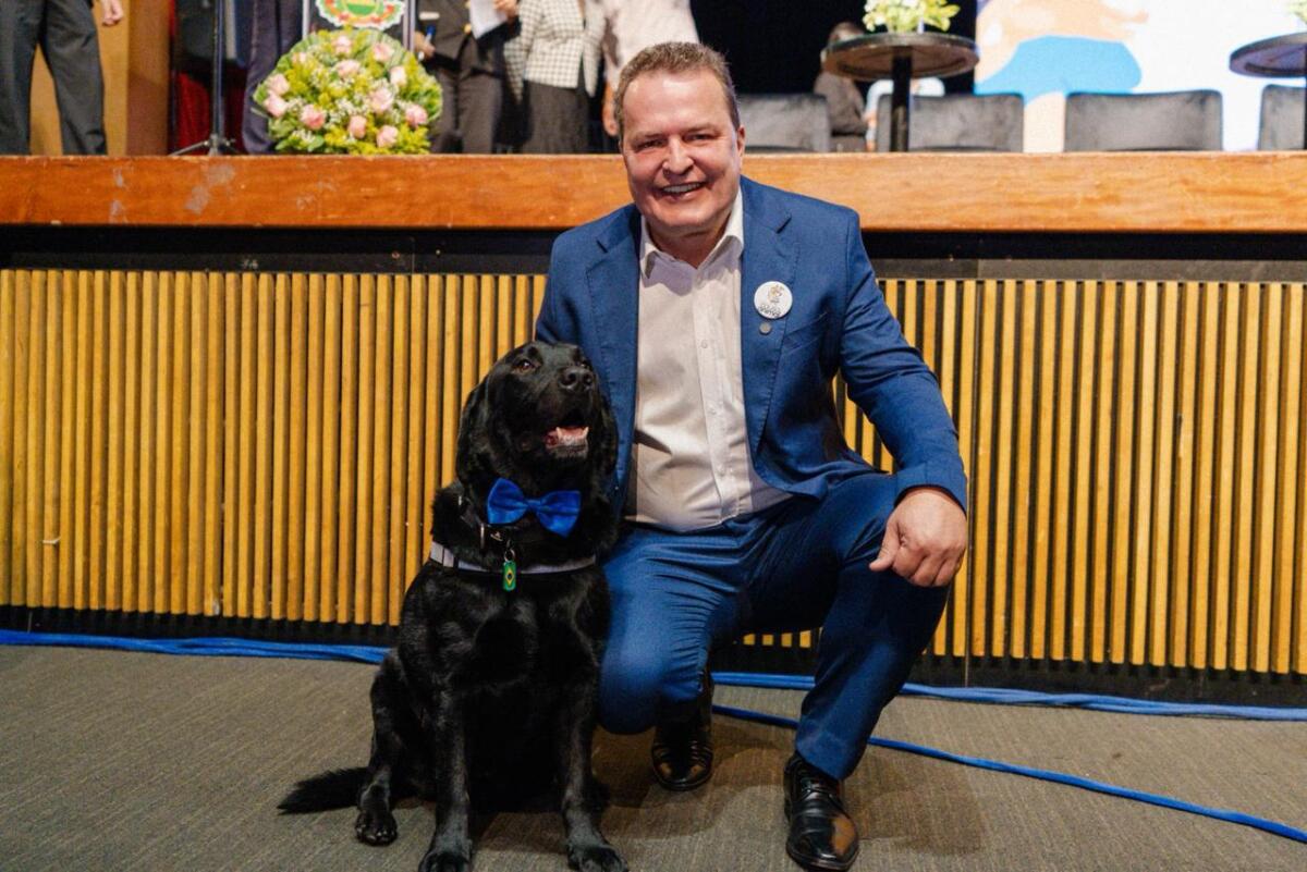 Max Russi celebra envio de projeto que cria o Ser Família Pet