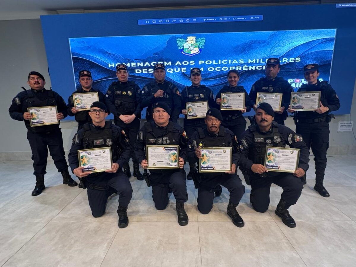 Polícia Militar realiza entrega de homenagens e promove palestra de saúde mental