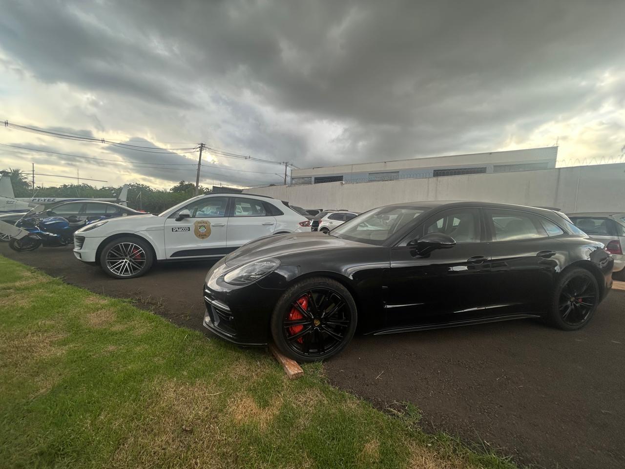 Polícia Civil apreende Porsche Panamera de liderança de facção investigada na Operação Imperium