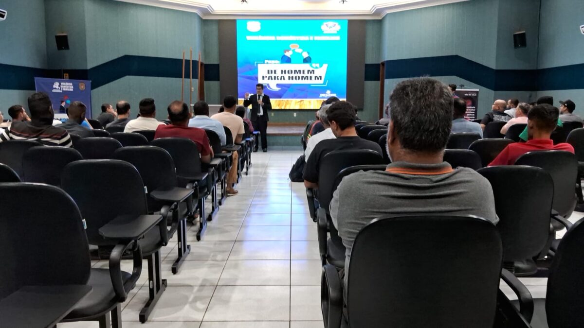 Polícia Civil realiza ações do Programa Papo de Homem para Homem em Cuiabá