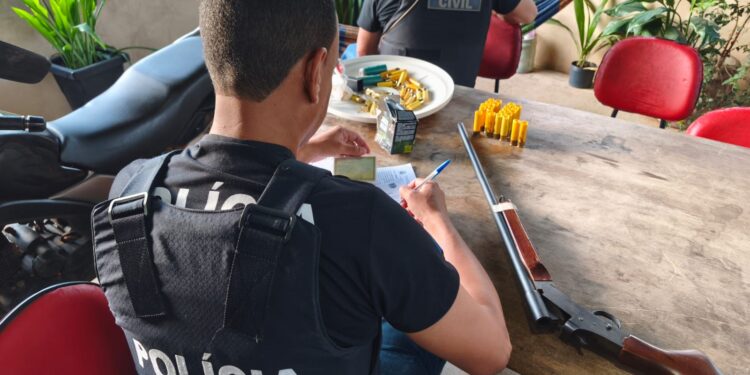 Polícia Civil cumpre mandados contra idoso investigado por tentativa de homicídio