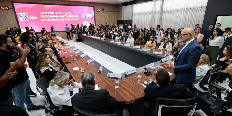 Governo de MT firma pacto com TJ, MP, AL, TCE e Defensoria em defesa das mulheres