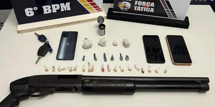 Polícia Militar detém três faccionados com espingarda e drogas em Cáceres