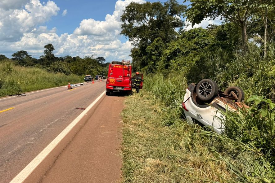 Acidente deixa um homem morto e um ferido em rodovia de MT