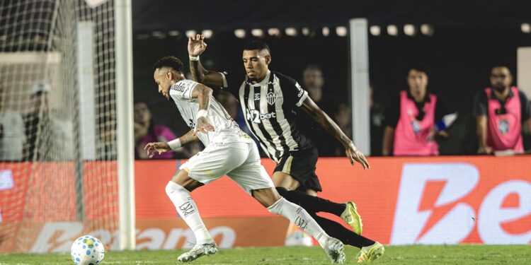 Santos vence Atlético-MG na Vila Belmiro e reage no Brasileirão