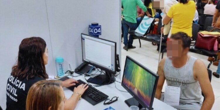 Polícia Civil participa de evento social em Rondonópolis