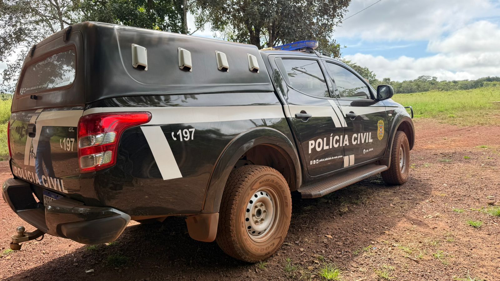 Polícia Civil apreende armas e mais de 130 munições durante operação em Canarana