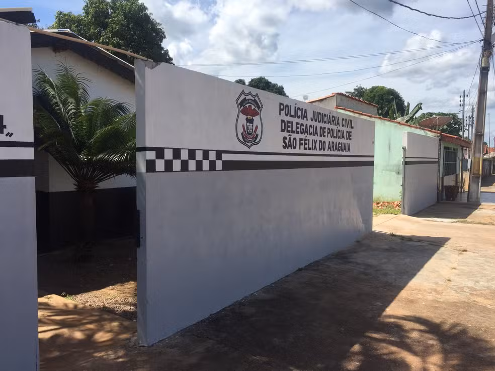 Casal invade casa e ataca dois homens com facão, foice e machadinha após briga por cachorro em São Félix do Araguaia
