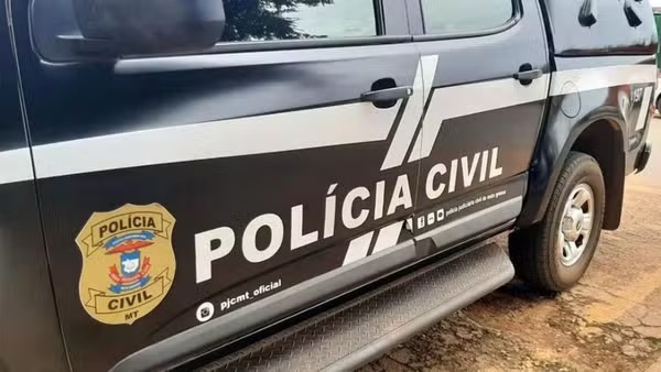 Professora e policial penal são alvos de operação por suspeita de levar celulares para facção em presídio de