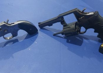Polícia Militar prende idoso com duas armas de fogo em Nobres